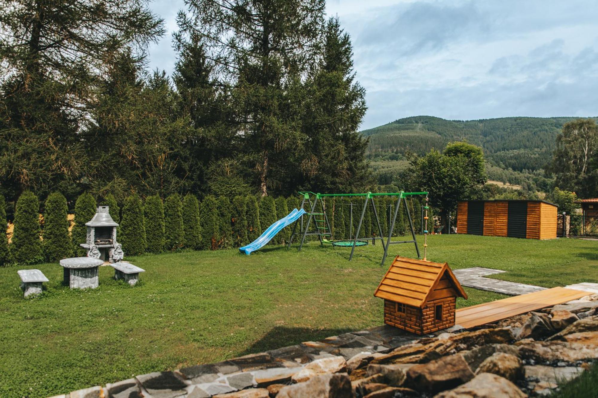 Skrzaci Zakatek - Domek Z Prywatna Balia Z Jacuzzi Stronie Slaskie Exterior foto